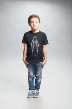 Camiseta Astronaut Alone (Infantil & Juvenil)