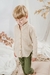 Nene con camisa Uria beige, de gasa de algodón con cuello mao