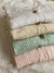 Las 4 variantes del saco Clavel: off white, beige, rosa y acqua