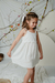 Nena con vestido Amapola off white