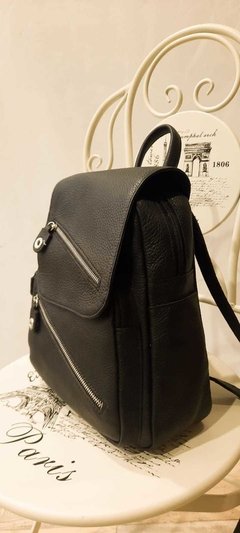 Mochila de cuero negra - comprar online