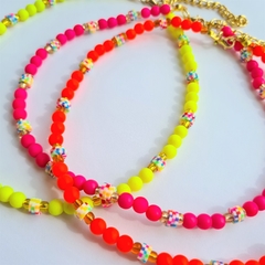 Choker Bolinhas Neon