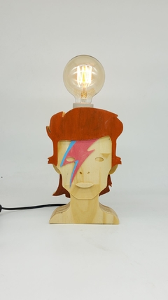 D Bowie busto en internet