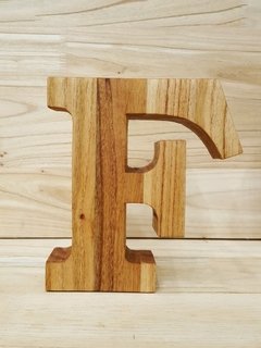 Letras de madera personalizadas en internet