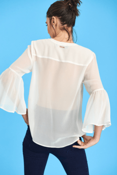 Blusa pensamiento en internet