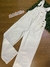 Jardineira Juvenil Pantacourt em Jeans Off White - I Am Authoria