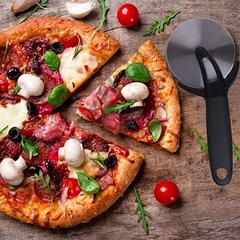 Cortador de Pizza Gris Premium con Rueda de Acero Inoxidable