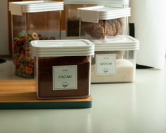 Contenedor Hermético de 600cc con Etiqueta de Cacao