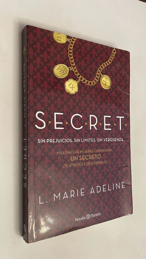 Secret / texto en castellano - Adeline L. Marie