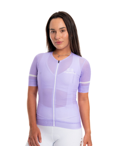 Camisa Ciclismo Márcio May Pro Lavanda Foto com Modelo Frente