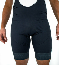 Bretelle de Ciclismo Masculino Márcio May Fast Black Foto com Modelo Detalhes