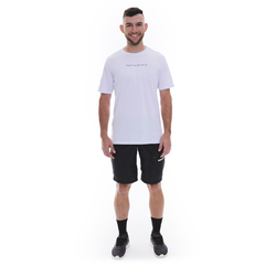 Camiseta Casual Masculina Marcio May Sports No Limits Foto com Modelo Frente