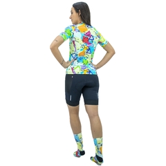 Camisa de Ciclismo Feminino Márcio May Funny Colorfull Ride Foto com Modelo Costas