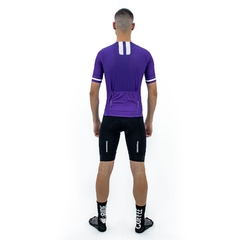 Camisa de Ciclismo Márcio May Pro Amethyst Foto com Modelo Costas