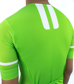 Camisa Ciclismo Márcio May Pro Jade Foto com Modelo Detalhes