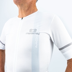 Camisa Ciclismo Márcio May Pro White Foto com Modelo Detalhes