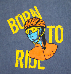 Camiseta Casual Feminina Marcio May Born to Ride Detalhes