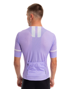 Camisa Ciclismo Márcio May Pro Lavanda Foto com Modelo Costas