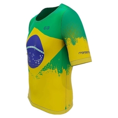 Camiseta Casual Marcio May Sports Bandeira Brasil Lado Esquerdo