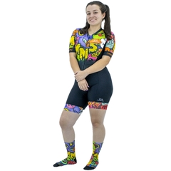Macaquinho de Ciclismo Feminino Márcio May Sport Monstros Foto com Modelo Frente