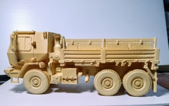 Oshkosh 1083 FMTV en internet