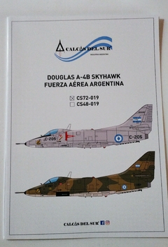 072-19 DOUGLAS A-4 B SKYHAWK FUERZA AEREA ARGENTINA