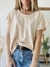 Remera Brodery Beige - comprar online