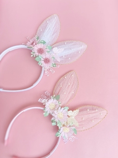 Tiara orelhas de coelha floral - loja online