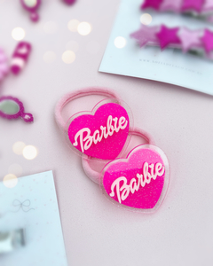 Parzinho coração Barbie na internet