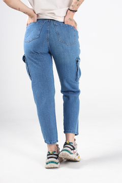 PANTALON MOM NICKY - tienda online