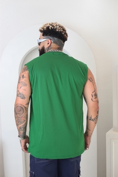 Camiseta Regata Machão Dry Verde na internet