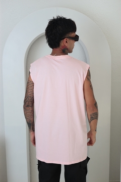 Camiseta Ragata Machão College Rosa - comprar online