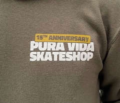 Canguro Frizado Pura Vida "15 años" Verde - Pura Vida Skateshop