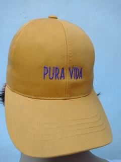 Gorra Pura Vida 'Curvie' Gold and Purple - comprar online