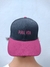 Gorra Pura Vida 'Curvie' Black Magenta