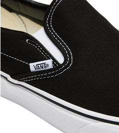 Zapatillas Vans Slip On Classic Black White en internet