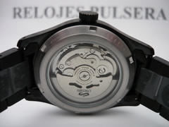 Seiko 5 Sport Field Militar Stealth Black Srpj09 Fotos Reales - comprar online