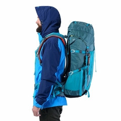 MOCHILA NATUREHIKE TREKKING 65+5L (NA179) en internet