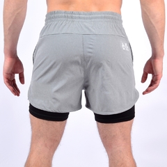 Short con calza y bolsillos deportivo hombre gris- shlybccmicro - PASION AL DEPORTE