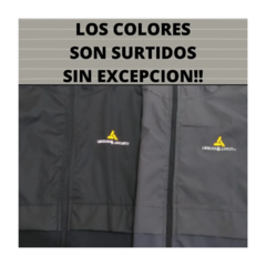 Campera Para Lluvia Capucha + Pantalón Bolsillo Gris - comprar online
