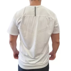 Remera deportiva dry fit BLANCO - rmdf - PASION AL DEPORTE