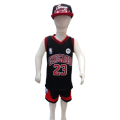 Camiseta Deportiva de Basquet CHICAGO BULLS NEGRA talle Niño!! - MESN en internet