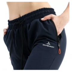 Pantalon Deportivo Microfibra Dama Pmicroluxd + Short Con Calza Gris Shdamacc en internet
