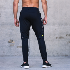 Pantalón deportivo hombre performance - plyp