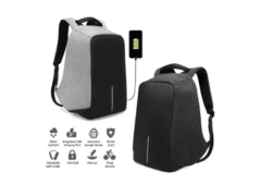 Mochila Porta Notebook Acolchada Usb 17 Pulg. Fuc CPD39 en internet