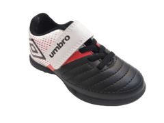 BOTIN UMBRO SPIRITY KIDS NEGRO/BL/ROJO - 825131