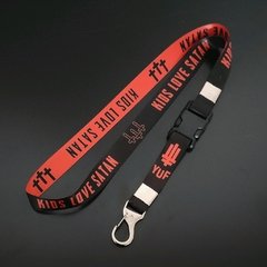 CHAVEIRO LANYARD - KIDS LOVE SATAN - comprar online