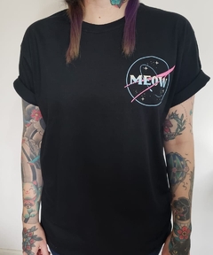 CAMISETA MEOW GATO ASTRONAUTA (FRENTE E COSTAS)