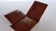 Billetera con tapa tarjetero escondite y visor / Art 4108 - comprar online