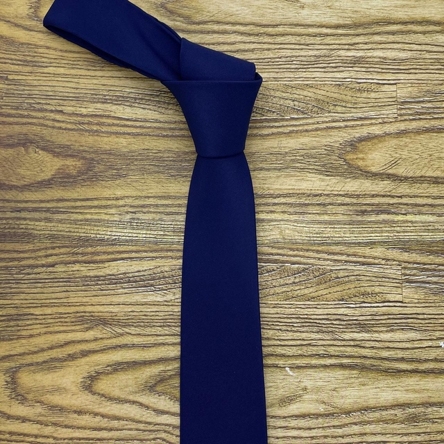 Gravata Slim Azul Marinho Textura Fosca